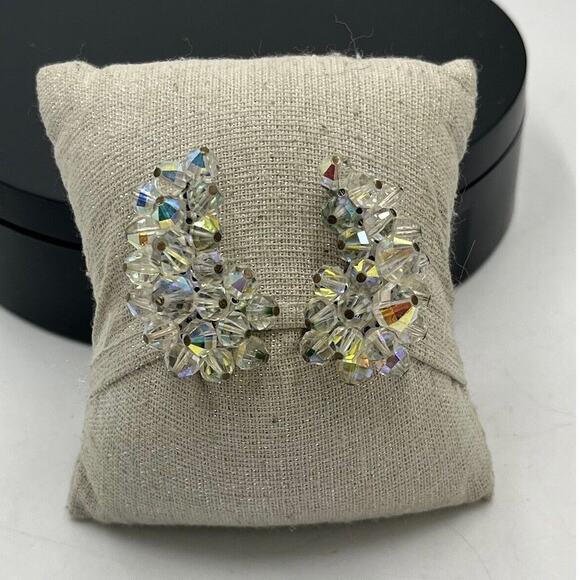 Laguna Vintage Crystal Cluster Aurora Borealis Bead Earrings Clip On Silver Tone - Picture 1 of 14
